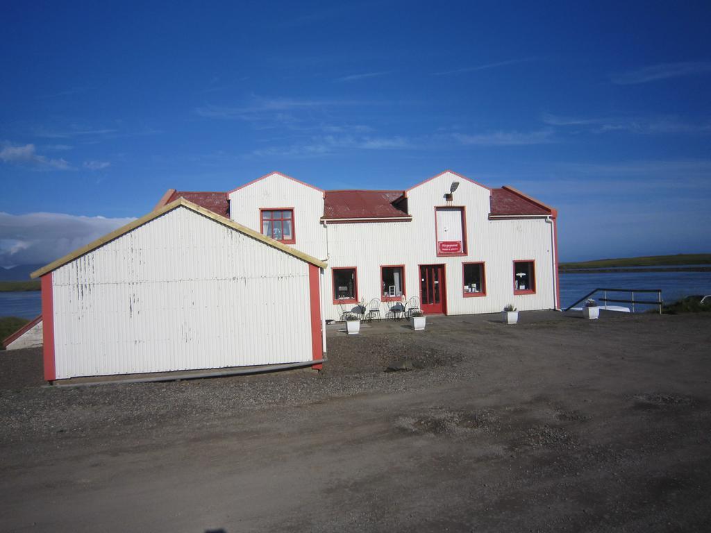 Apartment By The Sea Hofn Bagian luar foto